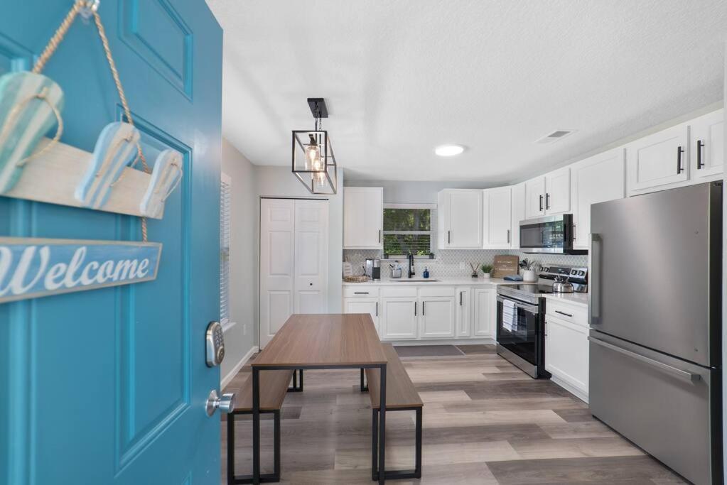 New Modern Bungalow Close To Downtown! Fully Fenced Yard St. Augustine Exterior foto